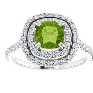 Cushion Double Halo Green Peridot Sterling Silver Cocktail ring in size 7.